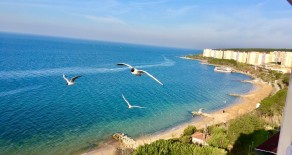 Armutlu Tatil Köyü 21 Ağustos – 04 Eylül Dönemi  11. Blokta  85 M2 1+1 Denize Sıfır  Daire
