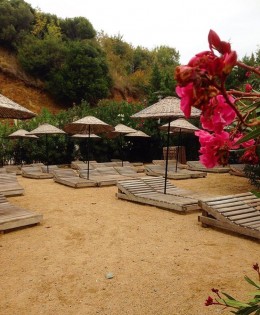 Hem Uygun Hem Manzaralı!!! Armutlu Tatil Köyünde  27 Mayıs – 10 Haziran 85 m2 11. Blokta (Tünel Geçişli ) DÖNEM