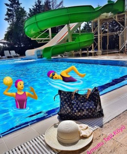 Armutlu Tatil Köyünde Satılık 15 Ağustos – 29Ağustos  85 M2 Tünel Geçişli Yaz Dönemi