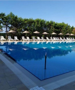 Evinizde Gibi Bir Tatil için Armutlu Tatil Köyünde Satılık 23 Nisan – 07 Mayıs  Dönemi Satılık